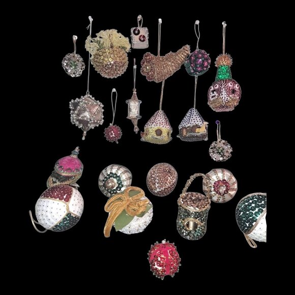21 MCM Christmas Ornaments Handmade Sequin Beaded Retro Push Pin Vtg. Lot Fancy - Picture 1 of 16